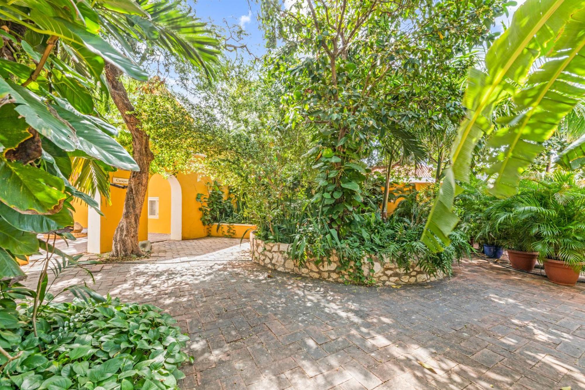 Curacao Gardens Apartment Willemstad Exterior photo